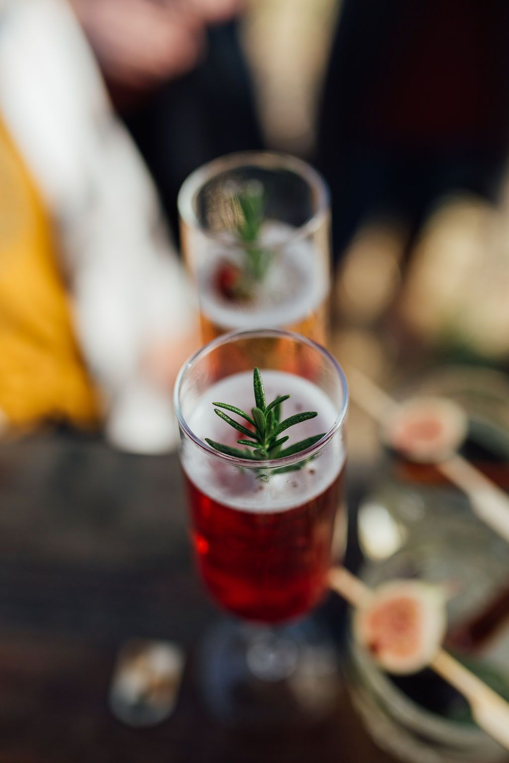 How to make a Pomegranate sparkler cocktail
