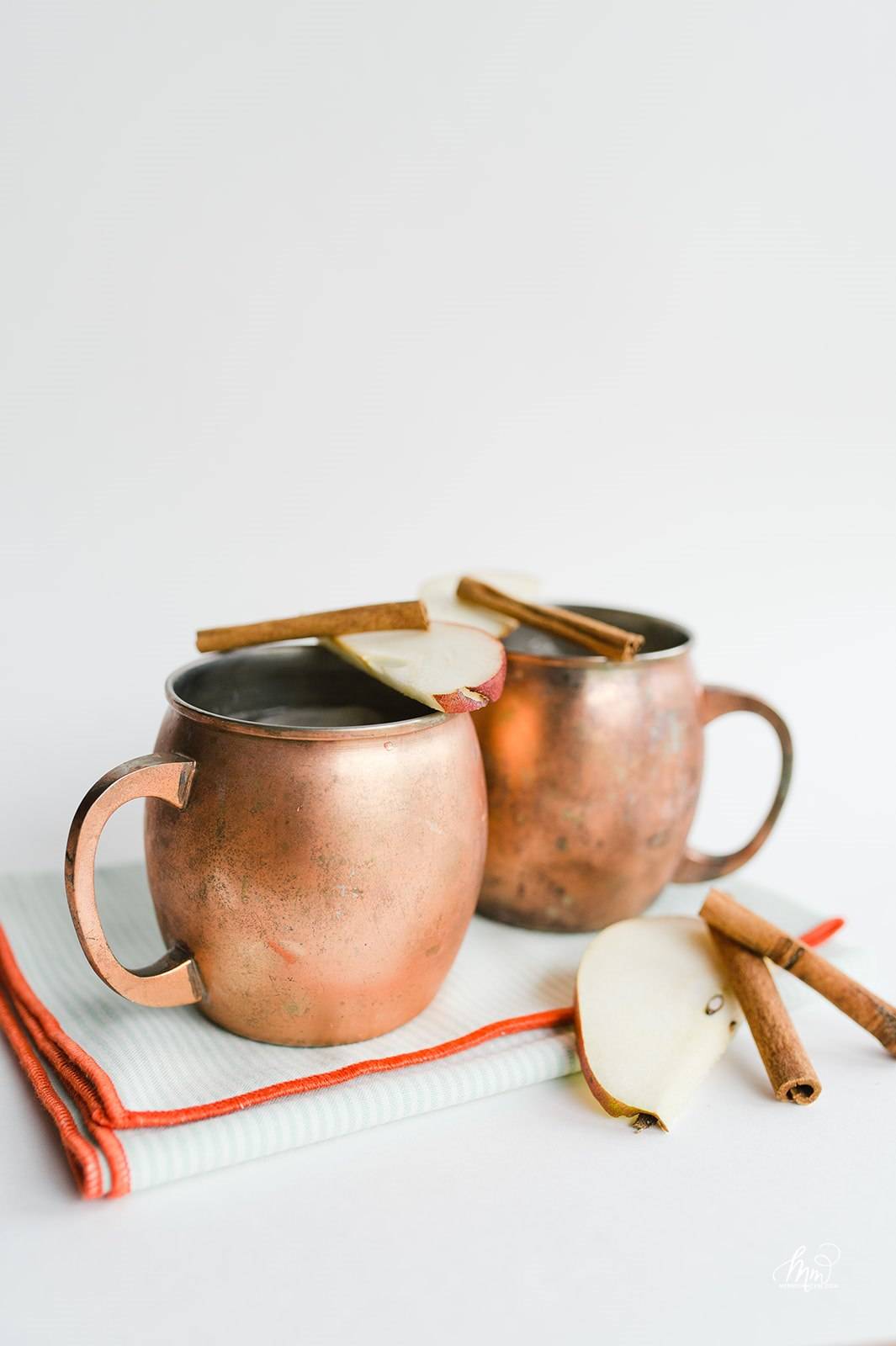 Buck Season: an Apple Pie and Ginger Beer "Buck" cocktail